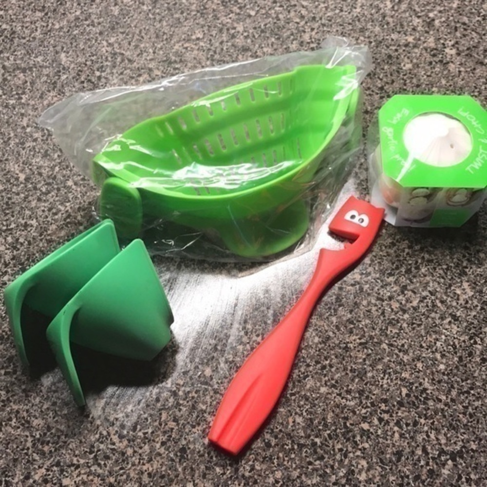 🌻Random kitchen prep gadgets